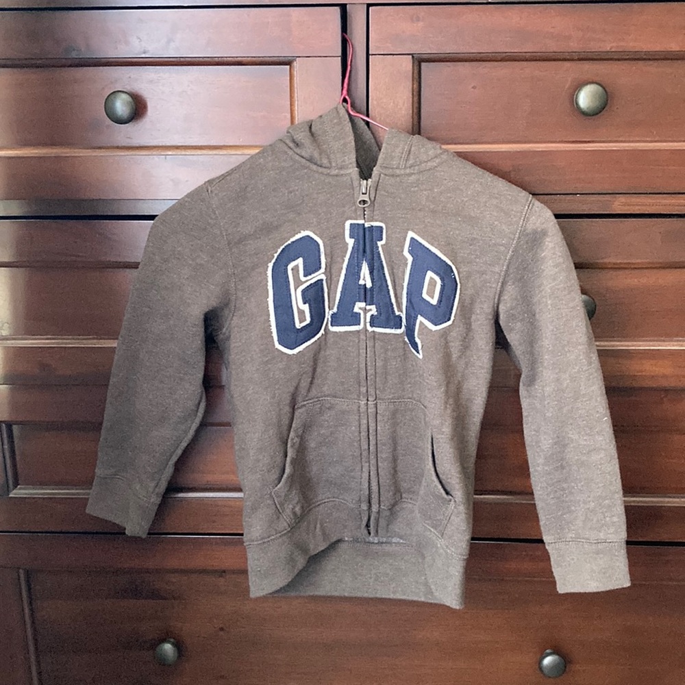 Baby Gap 5T zip up hoodie